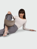 WEEKENDER HAND BAG - TAUPE