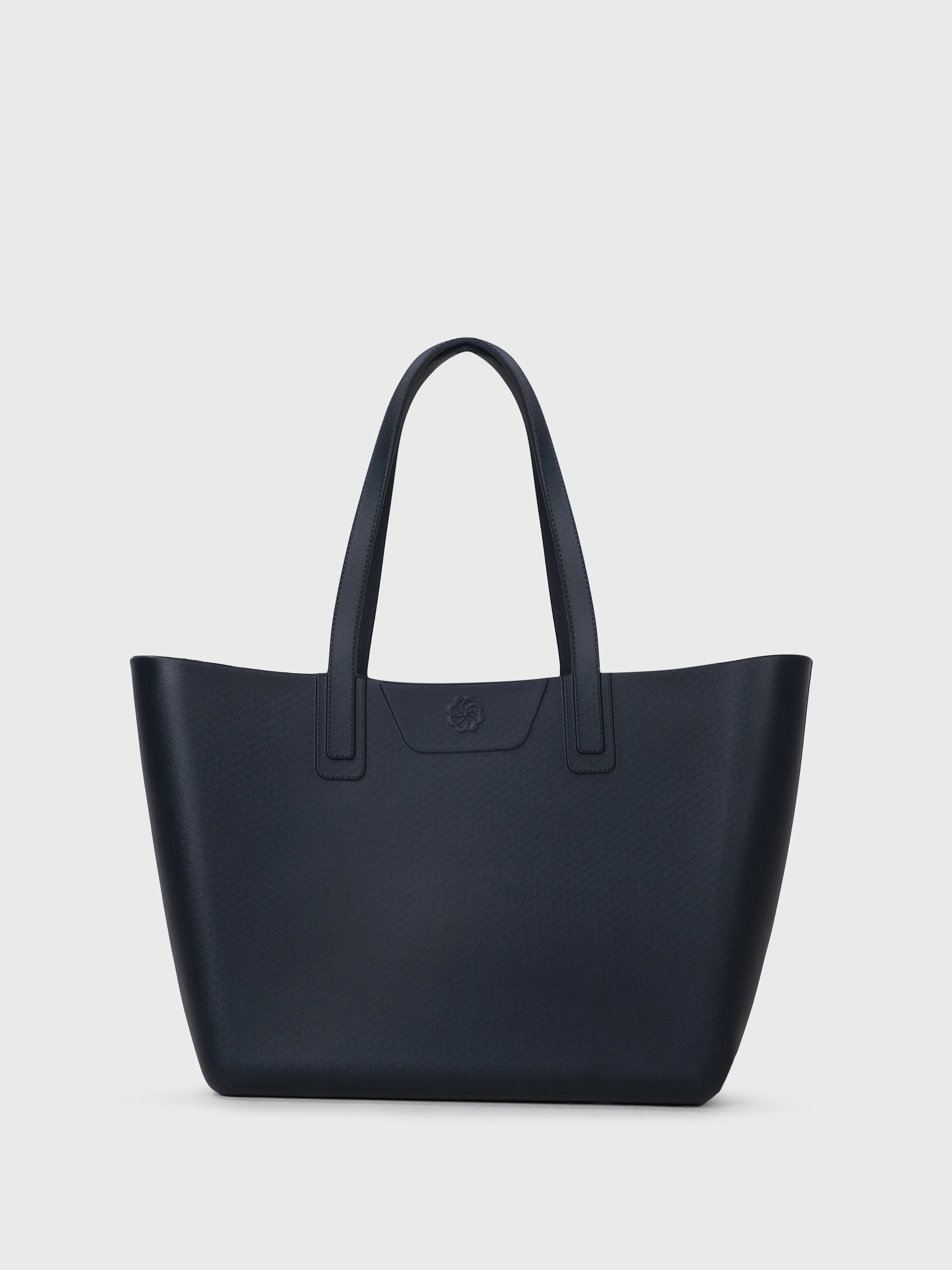 ON THE GO NAVY SHOULDER BAG